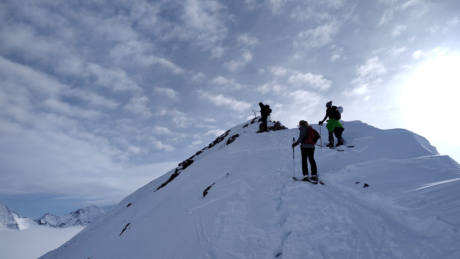 svg%3E - DEMO Blog large image and Gallery